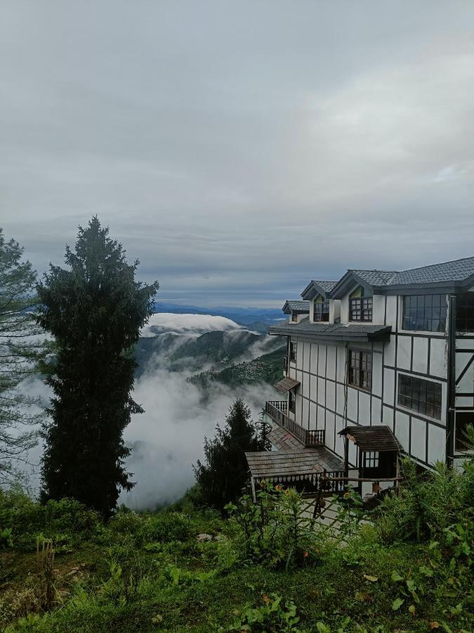 Хостел Sugar Cube Retreat Шимла Экстерьер фото